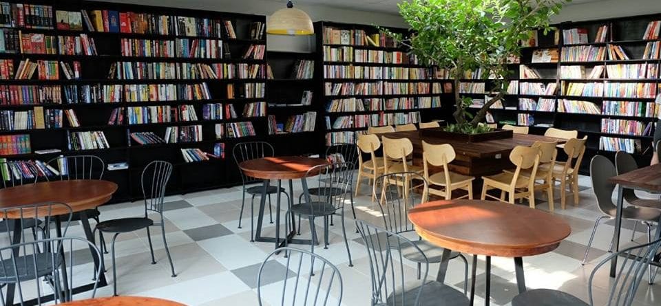 Quán cafe sách là ý tưởng thú vị được nhiều khách hàng yêu thích